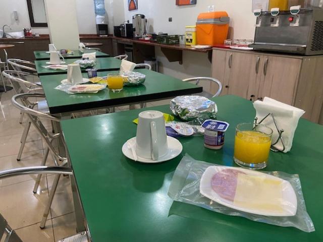 Hostal Quinta Normal Антофагаста Екстериор снимка